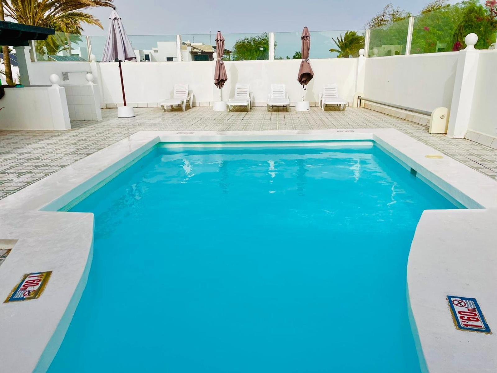 Villa Rosa Puerto del Carmen  Exteriör bild